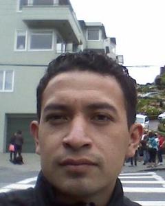Man, 37. cesarin1752