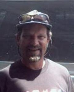 Man, 62. artifacter