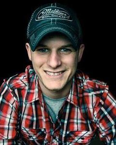 Man, 33. HuntMO