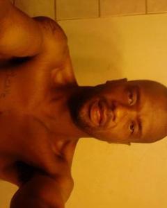 Man, 52. sidakid