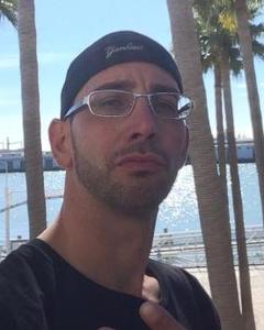 Man, 50. Tomgor75