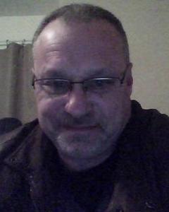 Man, 60. r21120528