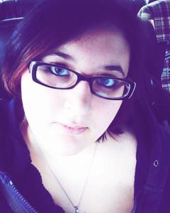 Woman, 32. Caitlin_44