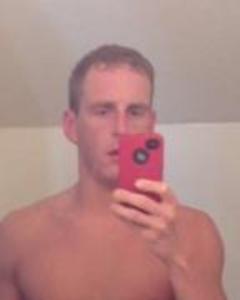 Man, 40. Jwc3218277