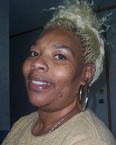 Woman, 67. Dee3782