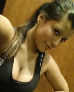 Woman, 41. thickbinature