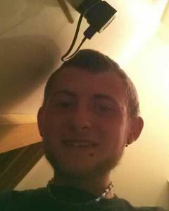 Man, 29. satinworshiper