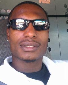 Man, 38. jay250054