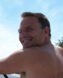 Man, 64. mlooking