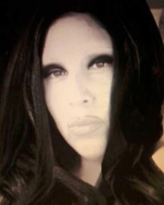 Woman, 50. Kaliforniaklas