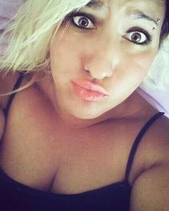 Woman, 45. linda9902747