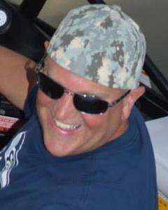 Man, 70. Nautique95