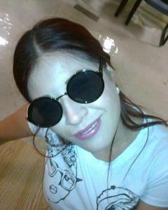 Woman, 46. singlekarla