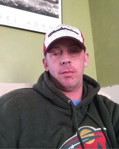 Man, 48. Jld5060