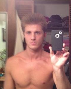 Man, 36. Hotsurfer24