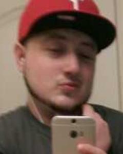 Man, 34. Vic2322
