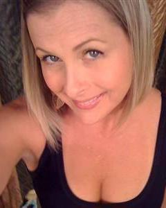 Woman, 52. phoenix73732