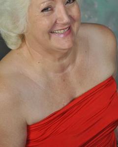 Woman, 76. cowgirl490322
