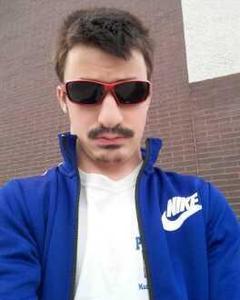 Man, 33. zahurak