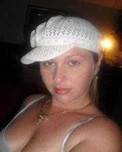 Woman, 45. Hsexybaby1010