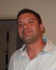 Man, 48. LoOeEzZwOrLdsD