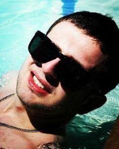 Man, 33. DavidK_