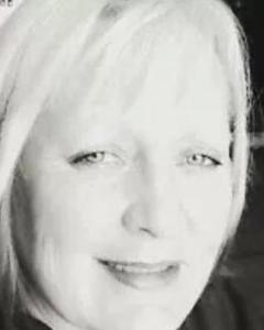 Woman, 65. bleu3186446