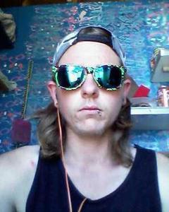 Man, 28. Loner_ston7027