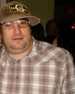 Man, 55. davetee284