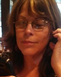 Woman, 58. Hummingbir2220