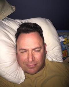 Man, 48. Dvday