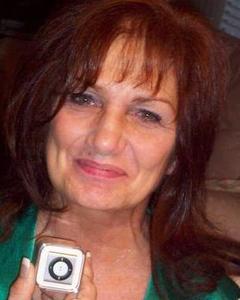 Woman, 71. grnQQs