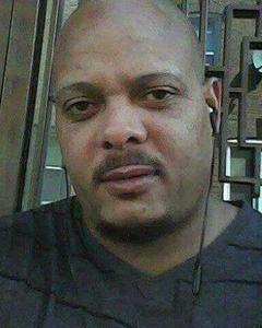Man, 53. heavyweigh0377