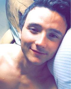 Man, 29. Robert8648
