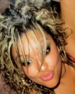Woman, 40. Gata572