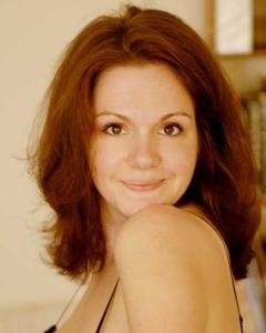 Woman, 50. Lotte26733