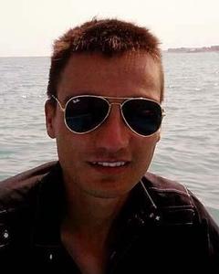 Man, 40. mojtaba6878