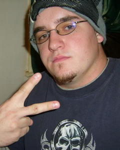 Man, 40. MR_K207