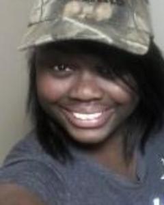 Woman, 32. IzzyBear6208