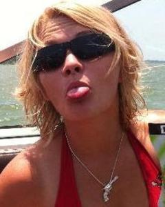Woman, 42. Amanda75407