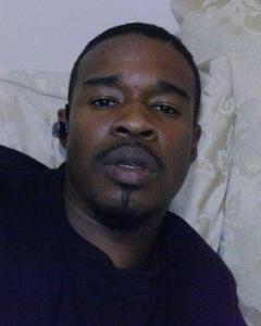 Man, 40. ALMONDE85