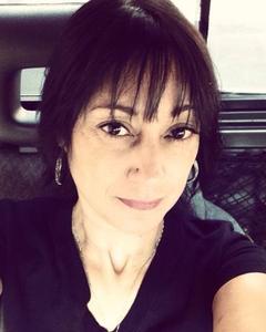 Woman, 60. Diana8564
