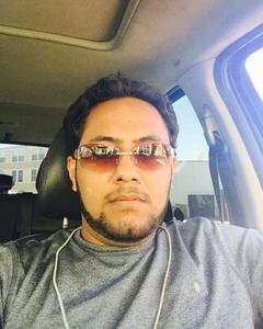 Man, 36. Mak2015