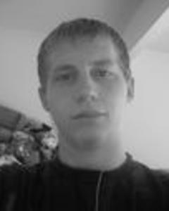 Man, 34. azz_kicker6942