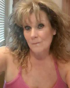 Woman, 67. Holly0647