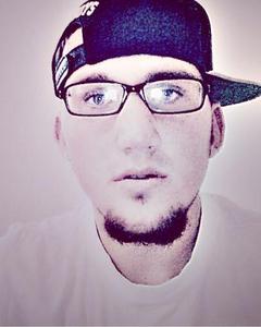 Man, 28. Cloutboytroy