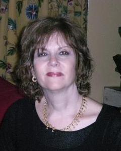 Woman, 69. Artsylover971