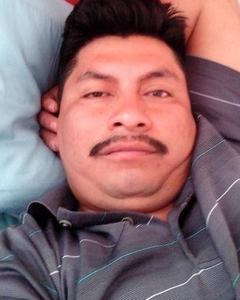 Man, 42. cax6682