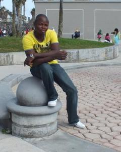 Man, 44. ade19762201