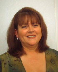 Woman, 65. Belle212352